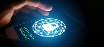 ¿De qué riesgos te salva la seguridad informática?